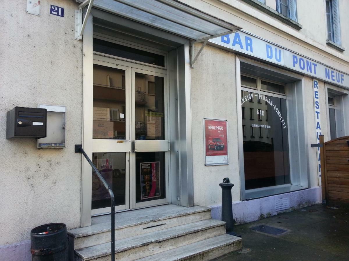 Hotel Du Pont Neuf Fontaine  Exterior photo